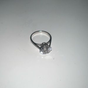 Diamond Ring (Faux)